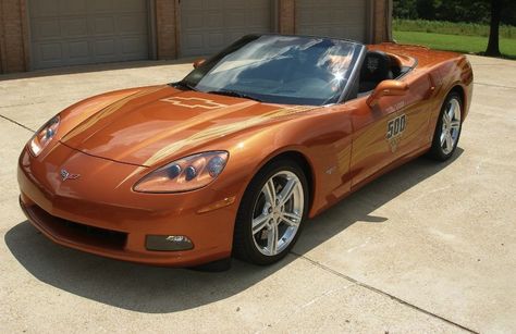 Example of Atomic Orange paint on a GM 2007 Chevrolet Corvette Orange Corvette, 2007 Corvette, Corvette C6, Orange Paint, Cross Paintings, Cross Reference, Chevrolet Corvette, General Motors, Black Orange