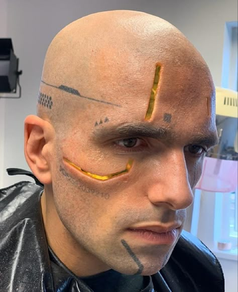 Cyberpunk Prosthetic, Sfx Makeup Prosthetic, Cyberpunk Makeup, Cyberpunk Cosplay, 42 Tattoo, Prosthetic Makeup, Piskel Art, رورونوا زورو, Art Cyberpunk