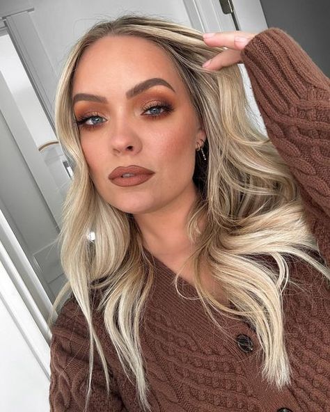 BRIANNA FOX (@briannafoxmakeup) • Instagram photos and videos Dark Palette, Fox Makeup, Cool Brown, Makeup Package, Fall Makeup Looks, Fall Makeup, Cannoli, Lip Pencil, After Dark