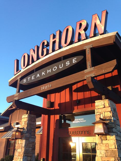 LongHorn SteakhouseDelish Longhorn Restaurant, People With Food, Longhorn Steakhouse, Chipotle Mexican Grill, Double Dates, Food Donation, Mexican Grill, 50 Million, Fast Food Restaurant