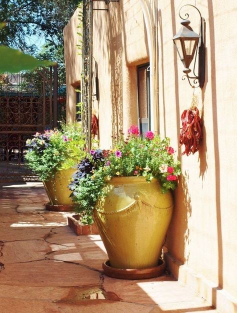 Adobe Cottage, New Mexico Decor, Mexican Pots, Santa Fe Style Decor, Chile Ristra, Santa Fe Style Homes, New Mexico Santa Fe, Red Chile, Mexican Home Decor