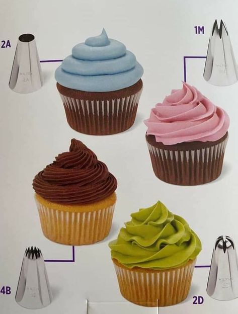 How To Ice Cupcakes, Cupcake Decorating Techniques, Fondant Flower Cake, Cupcake Decorating Tips, Cake Decorating For Beginners, Cupcake Cake Designs, Cake Decorating Piping, Cupcake Icing, Easy Cupcakes