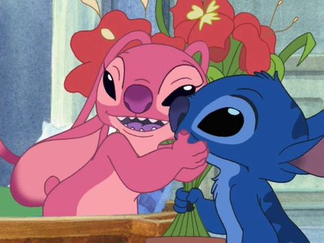 Stitch X Angel, Lilo And Angel, Angel Lilo And Stitch, Angel And Stitch, Lilo And Stitch Characters, Lilo Und Stitch, Stitch Character, Cute Disney Pictures, Lilo Y Stitch