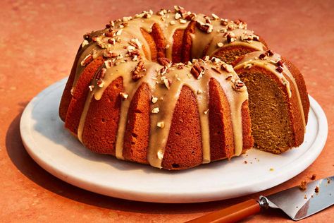 Easy Fall Bundt Cake Recipes, Sweet Potato Bundt Cake Recipe, Butterscotch Bundt Cake, Sweet Potato Bundt Cake, Star Desserts, Salted Caramel Glaze, Fall Ingredients, Sweet Potato Pound Cake, Bundt Pans