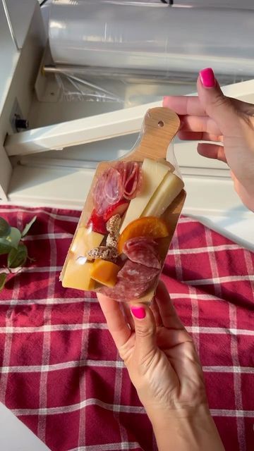 Mini Cheese Boards, Christmas Cheese, Cheese Gifts, Cheese Box, Charcuterie And Cheese Board, Cheese Shop, Cheese Boards, Instagram Gift, Side Business