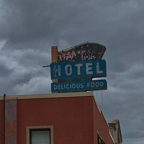 abandoned hotel sign aesthetic 80s vibe rust instgram inspo 80s Hotel Aesthetic, Motel Aesthetic, Chapter Titles, Hotel Sign, Aesthetic 80s, Bad Hotel, Sign Aesthetic, Abandoned Hotels, Motel Room