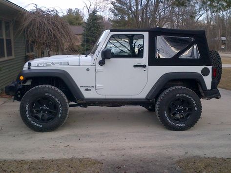 '13/'14 Premium Soft Top Owners..... - Jeep Wrangler Forum Soft Top Jeep, Jeep Wrangler Girly, Jeep Soft Top, Jeep Wrangler Truck, Jeep Wrangler Soft Top, Cars For Girls, White Jeep Wrangler, 2 Door Jeep, Jeep Wrangler Interior