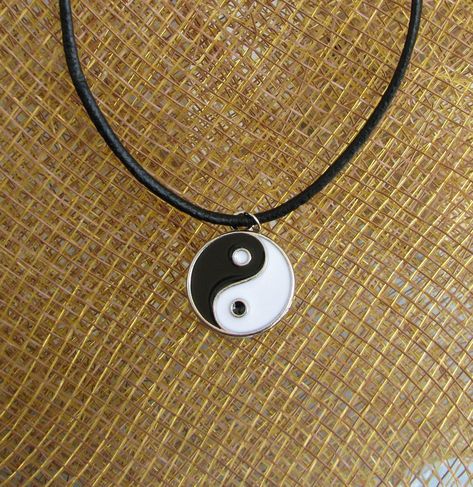 Ying Yang Necklace, Alien Necklace, Yin Yang Charm, Neji Hyuga, Yin Yang Necklace, White Choker, Spiritual Necklace, Choker Silver, Choker Black