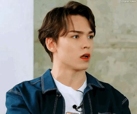 Vernon Gif, Vernon Svt, Seventeen Vernon, Hansol Vernon, Vernon Chwe, Vernon Seventeen, Eye Black, First They Came, Seventeen