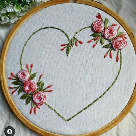 Embroidery Hoop Art Diy, Basic Hand Embroidery Stitches, Valentine Embroidery, Embroidery Frame, Quilting Designs Patterns, Embroidery Hearts, Game Template, Diy Embroidery Designs, Hand Embroidery Patterns Flowers