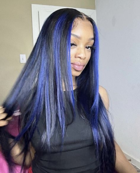 Blue Hair Streaks, Hair Color Streaks, Hair Streaks, Dyed Hair Inspiration, Cute Box Braids Hairstyles, Black Curly Hair, Dope Hairstyles, Hair Color And Cut, Front Lace Wigs Human Hair