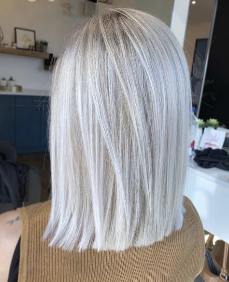 Short Hair Ice Blond, Ice Blonde Long Bob, Icy Blonde Long Bob, White Hair Shoulder Length, Platinum Shoulder Length Hair, Icy Ash Blonde Hair Short, White Hair Inspiration, Iced Blonde Hair, Silver Blonde Hair Short