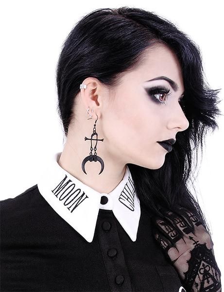 Claws & Bones Earrings Gothic Nickel-free Earrings For Alternative Fashion, Gothic Skull Shaped Pierced Earrings, Black Gothic Choker For Alternative Fashion, Gothic Skull Metal Earrings, Gothic Heart-shaped Metal Choker, Gothic Purse, Raven Jewelry, Claw Earrings, Mystical Jewelry