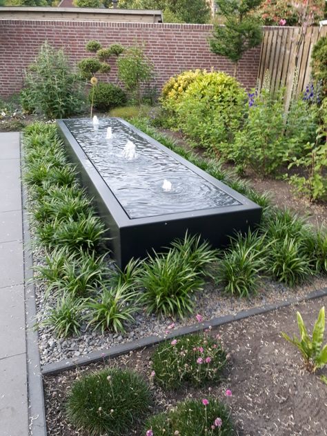 Rectangular Water Feature, Acreage Landscaping Ideas, Landscaping Water Feature, Water Fountain Design, Concrete Fountains, Small Patio Design, Water Feature Wall, Side Yard Landscaping, Garden Pond Design