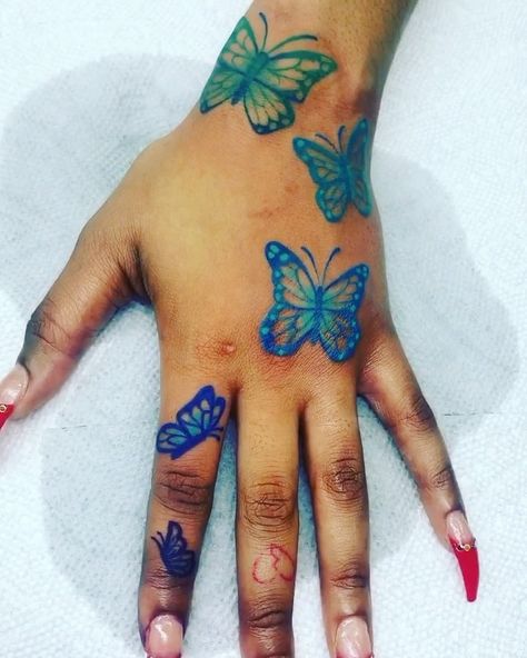 Blue Tattoos, Butterfly Hand Tattoo, Nurse Tattoo, Finger Tats, Cute Hand Tattoos, Hand And Finger Tattoos, Beautiful Tattoos For Women, Tattoos With Kids Names, Lipstick Nails