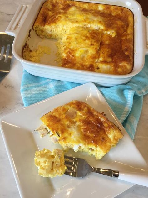 Oven Omelet Microwave Omelette Recipe, Oven Omelette Recipe, Oven Omelette, Oven Omelet, Cheese Omelette Recipe, Baked Omelet, Omelette Recipe Easy, Menu Sans Gluten, Cheese Omelette