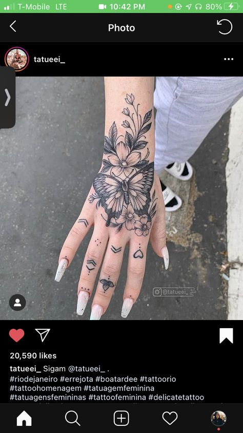 Rose Tattoo Hand, Palm Size Tattoos, Butterfly Hand Tattoo, Butterfly Wrist Tattoo, Small Finger Tattoos, Rose Tattoos For Women, Hand Tattoos For Girls, Hand And Finger Tattoos, Pretty Hand Tattoos