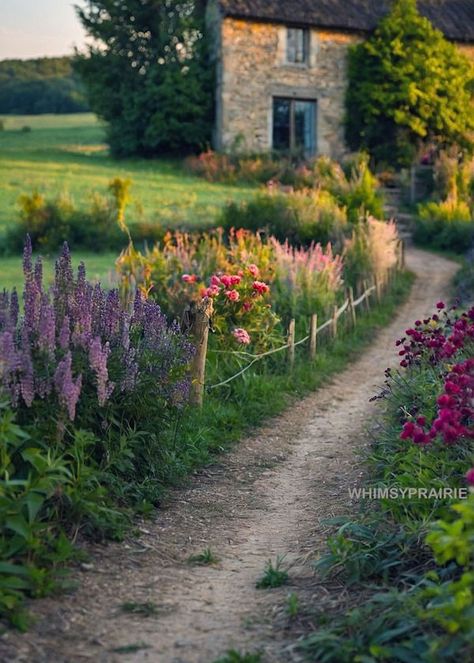 Path With Flowers, House Cottagecore, Iphone Wallpaper Pinterest, Thatched House, Cottage Core Aesthetic, Front Yard Garden, Walkway, Cottage Core, Garden Inspiration