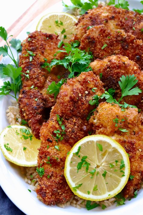 Extra Crispy Lemon Pepper Chicken Cutlets - Slice of Jess Dinner Ideas Weekend, Healthy Sunday Dinner, Crispy Lemon Pepper Chicken, Chicken Cutlet Recipes, Recipes With Chicken And Peppers, Chicken Cutlet, Meat Meals, I Want Food, Cutlets Recipes