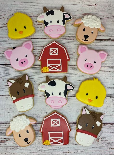 Farm Theme Cookie Favors With Barn Horse Pig Chick | Etsy Cow Birthday Cookies, Farm Baby Shower Theme, Barnyard Theme, Cow Cookies, Farm Cookies, Barnyard Birthday Party, Pig Cookies, Horse Cookies, Farm Theme Birthday