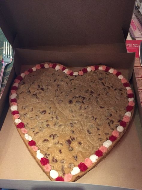 Heart Shape Cookie Cake, Heart Sugar Cookie, Giant Cookie, Heart Cookie, Cookie Gift, Heart Shaped Cookies, Bday Cake, Heart Cookies, Cookie Gifts