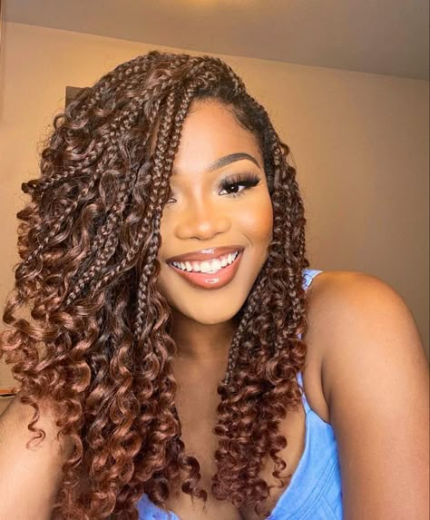 Crochet hair Goodess Locs, Curly Crochet Hair Styles, Goddess Braids Hairstyles, Box Braids Hairstyles For Black Women, Hair Twist Styles, Crochet Braids Hairstyles, Box Braids Styling, Braids With Curls, Braid In Hair Extensions