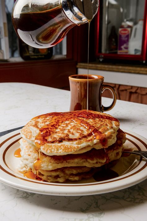 Barnard General Store serves up Bradley’s famed pancakes, topped with—what else?—Vermont maple syrup. Barnard Vermont, Vermont Maple Syrup, General Store, Maple Syrup, Vermont, New England, Pancakes