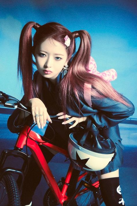 Dark Red Purple Hair, Icona Pop, Art Outfit, Concept Photos, Photos Hd, Girl Talk, Pop Idol, Starship Entertainment, Magazine Art