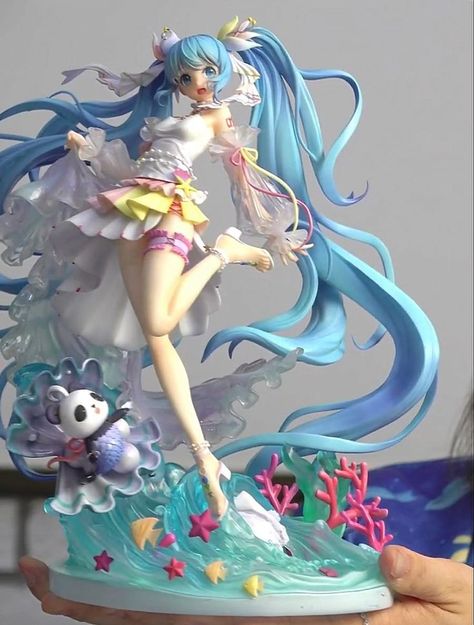 Dolls Cute, Miku Hatsune Vocaloid, 3d Figures, Miku Hatsune, Anime Figurines, Figure Poses, Anime Dolls, Pretty Dolls, Anime Figures