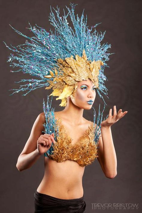 Extreme Make-up, Costume Carnaval, Beltane, Fantasy Costumes, Costume Makeup, Fantasy Fashion, Mode Vintage, Tahiti, Costume Design