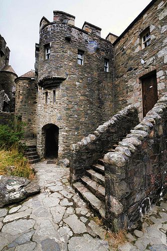 Vila Medieval, Highland Scotland, Eilean Donan Castle, Old Castle, Chateau Medieval, Eilean Donan, Famous Castles, Abandoned Castles, Scotland Castles