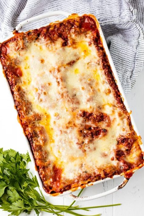 Most Amazing Lasagna, Authentic Lasagna, Authentic Bolognese, Italian Sausage Lasagna, Homemade Bolognese Sauce, Lasagna Recipe With Ricotta, Classic Lasagna Recipe, Cheese Noodles, Lasagna Bolognese