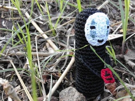 No Face Amigurumi, No Face Crochet, Crochet Disney, No Face, Crochet Stuff, Amigurumi Free, Amigurumi Free Pattern, Half Double Crochet, Manga Illustration