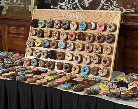 Donut Boards Wedding, Diy Doughnut Wall, Doughnut Wall Wedding, Donut Stand Display, Candyland Dance, Doughnut Stand, Donut Wall Wedding, Donut Board, Breakfast Brunch Party