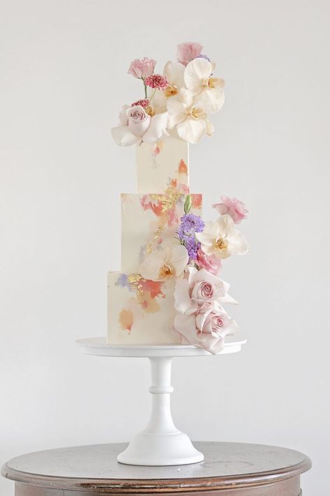 28 Square Wedding Cakes Perfect For A Modern Couple Square Layers, Mum Flowers, Watercolor Wedding Cake, Geode Cake Wedding, Garden Mum, Geode Wedding, Square Wedding Cakes, Flowers Growing, Watercolor Cake