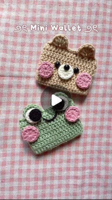 Crochet Wallet Tutorial, Crochet Mini Wallet, Crochet Mini Pouch, Wallet Crochet, Crochet Wallet, Punch Ideas, Keychain Crochet, Wallet Tutorial, Quick Crochet Patterns