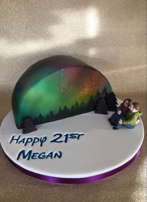 Northern lights, Aurora borealis, night sky cake Aurora Borealis Cake, Sky Theme Cake, Northern Lights Cake, Night Sky Cake, Sky Cake, Aurora Cake, Thirty Cake, Wolf Cake, Small Birthday Cakes