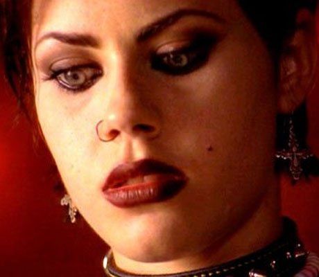 Fairuza<3 Nancy Downs Makeup, The Craft Makeup, Nancy The Craft, 90s Grunge Makeup, Fairuza Balk, Nancy Downs, The Craft 1996, The Craft Movie, Teen Witch