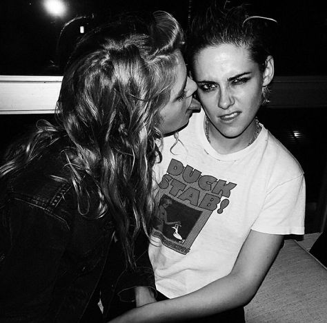 Kristen Stewart and Stella Maxwell Kristen Stewart And Stella, Kristen Stewart Style, American Photo, Aaron Paul, The Cardigans, Stella Maxwell, Nikki Reed, The First Americans, I'm With The Band