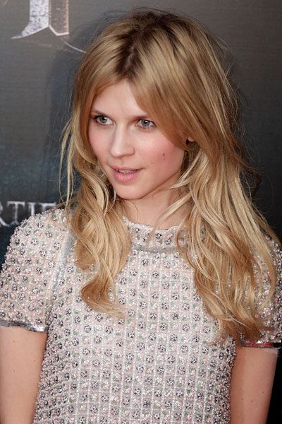 Clemence Poesy Hair, Bedhead Hairstyle, Clemence Poesy Style, Undone Style, Bedhead Hair, Hair Muse, Film Harry Potter, Undone Hair, Clemence Poesy