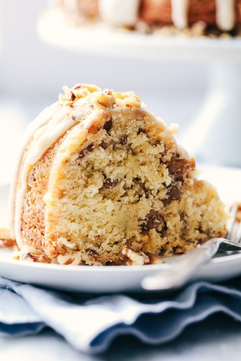 Glazed Walnut Butter Cake Walnut Cake Recipe Easy, Walnut Pound Cake Recipe, Walnut Cakes, Walnut Pound Cake, Walnut Bundt Cake, Glazed Walnuts, Cake Recipes At Home, Walnut Butter, Cake Homemade