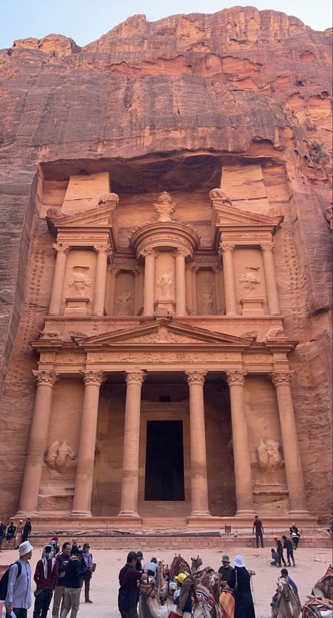 It’s a rock-cut architecture dating back 400 B.C. 7 Wonders Of The World Aesthetic, 7 Wonders Of World, Eight Wonders Of The World, World 7 Wonders, 7 Wonders Of The World, 7 Wonders Of The Ancient World, 7 World Wonders, Ancient City Of Petra, Christ The Redeemer