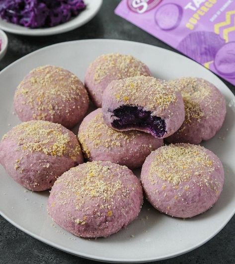 Ube pandesal and ube siopao fusion @ foodietakesflight Local Bakery, Grocery Store, Muffins, Baking, Cake, Quick Saves