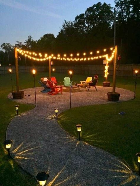 Fire Pit Plans, Backyard String Lights, Outdoor Fire Pit Area, Fire Pit Seating Area, Fire Pit Furniture, Fire Pit Seating, Fire Pit Area, Fire Pit Designs, Large Backyard