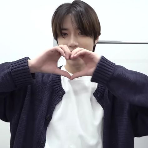 Beomgyu Heart, Beomgyu Icon, I Am Alive, Txt Beomgyu, Boyfriend Birthday, The Dreamers, Cute Drawings, Birthday