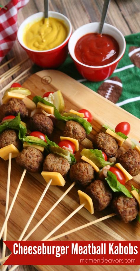 Meatball Kabobs, Perfect Meatballs, Food On A Stick, Party Food Buffet, Catering Ideas Food, Brunch Buffet, Party Food Platters, Picnic Food, Buffet Food