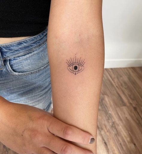 Fine Line Evil Eye Tattoo, Eye Fine Line Tattoo, Simple Evil Eye Tattoo, Eye Sun Tattoo, Tattoos Simplistic, Tiny Flower Tattoos, Simple Tattoos For Women, Evil Eye Tattoo, Star Tattoo Designs