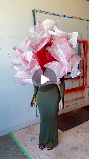 Brandi Kole on Instagram: "I’m a peony 🌸🌸🌸  Halloween is my favorite holiday and I love making my costume every year. This one might be my favorite yet 💕   I made the petals with wire, sheer chiffon fabric, and acrylic paint and attached them all to an embroidery hoop 🪡  What was your best Halloween costume? 🎃  #halloween #halloweencostume #costume #flower #peony #fashion #fashiondesign #fiberart #mixedmediaart" Flower Costume Diy, Flower Petal Dress, Wire Dress, Costume Inspirations, Flower Peony, Flower Costume, Couples Costume, Doll Costume, October 20