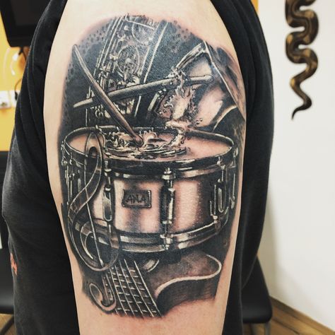 Drum Tattoos For Men, Drum Set Tattoo, Drummer Tattoo Ideas, Drums Tattoo Ideas, Drum Tattoo Ideas, Snare Drum Tattoo, Nani Tattoo, Drum Tattoos, Drummer Tattoo