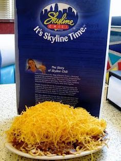 Skyline Chili Recipe, Cincinnati Chili Recipe, Cincinnati Style Chili, Hot Dog Chili Sauce, Skyline Chili, Cincinnati Chili, Best Chili Recipe, Chili Soup, Chilli Recipes